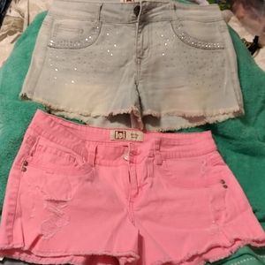 2 pair short shorts